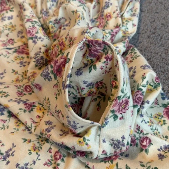 Erika Studio 90s Cottagecore Cream floral sleeveless Maxi Dress - Picture 7 of 7